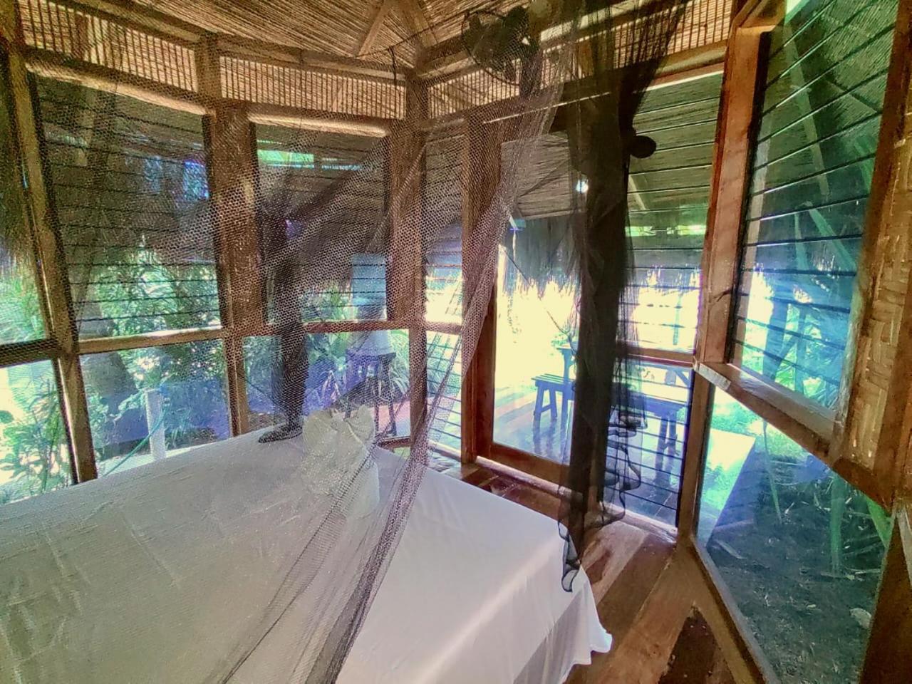 Shakabrah'S Beachfront Kubo General Luna  Ngoại thất bức ảnh