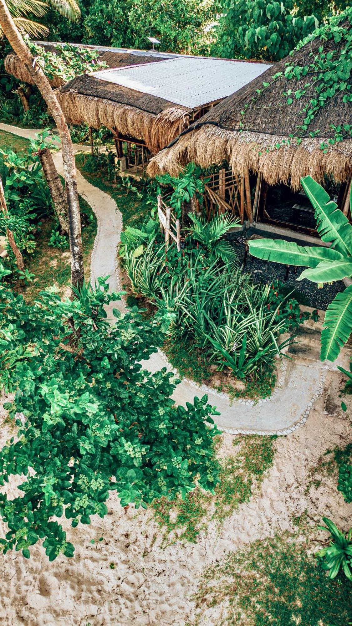 Shakabrah'S Beachfront Kubo General Luna  Ngoại thất bức ảnh
